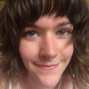 Meet your Posher, Dani